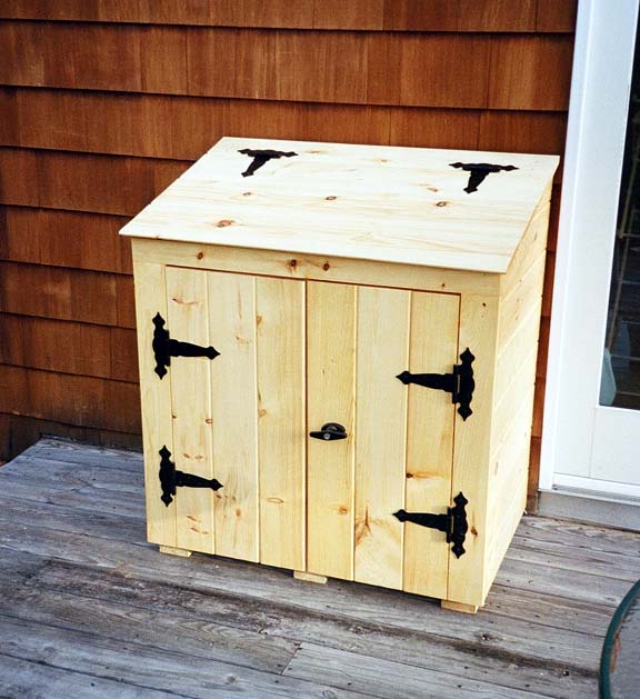 seedbin1 (58K)