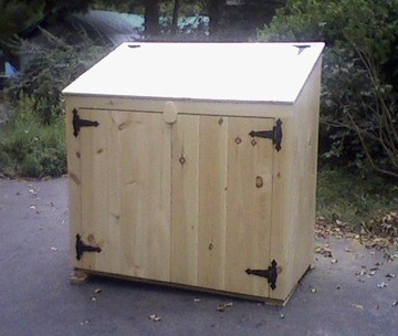 trashbin4 (2) (44K)